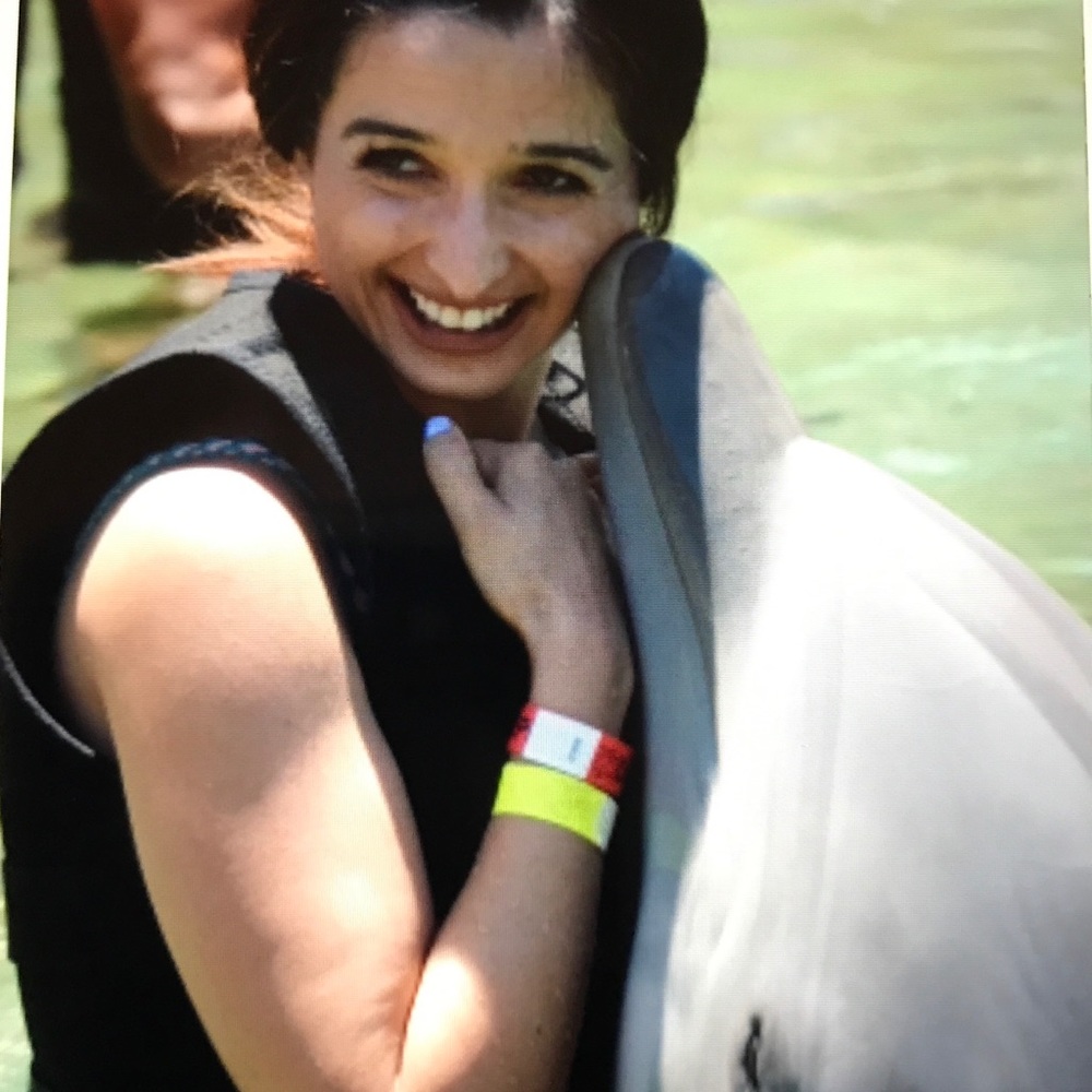 Meet your Posher, Carla